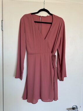 Lush Mauve Dusty Rose Long Sleeve Surplice Wrap Mini Dress Size M